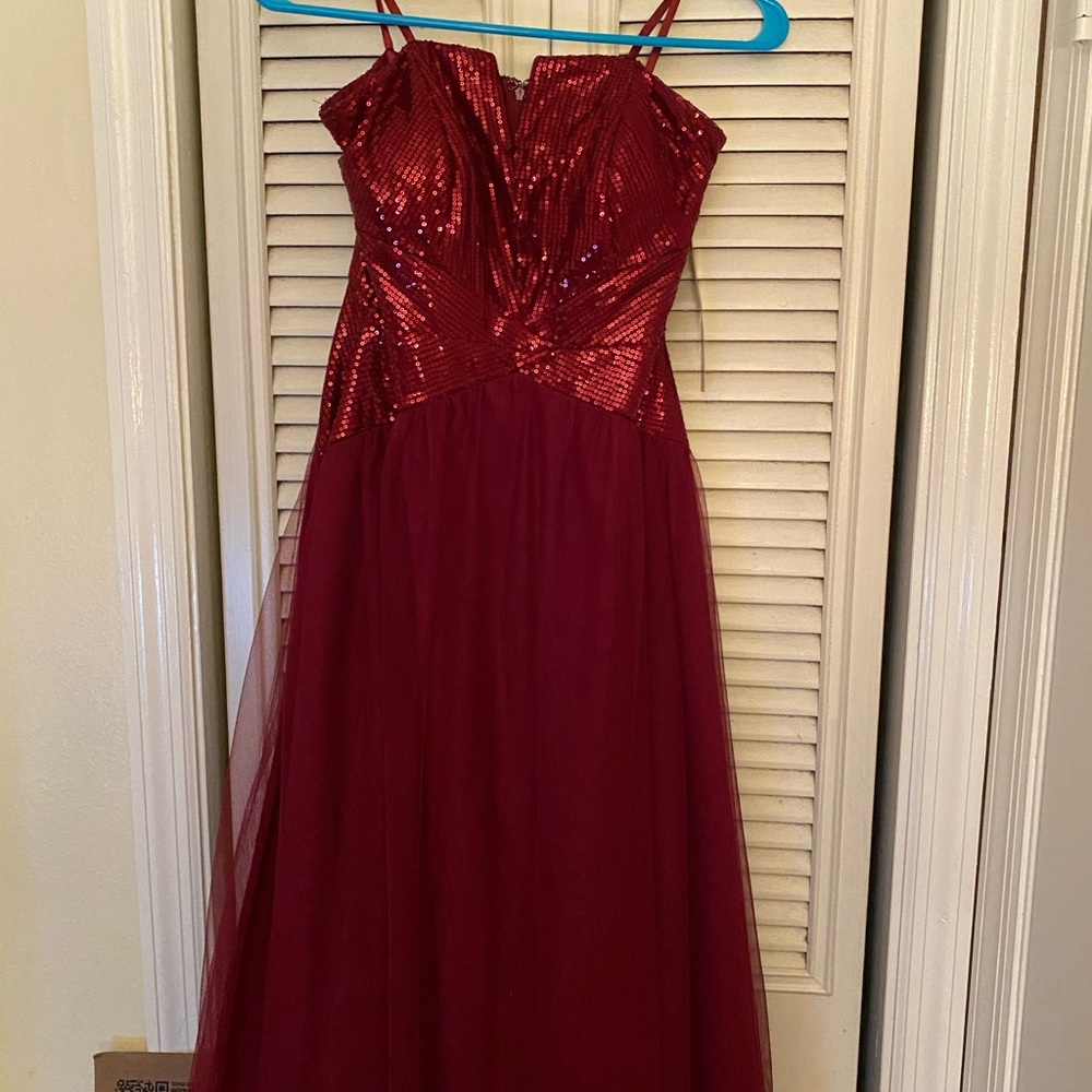 Trixxi dress. Never worn